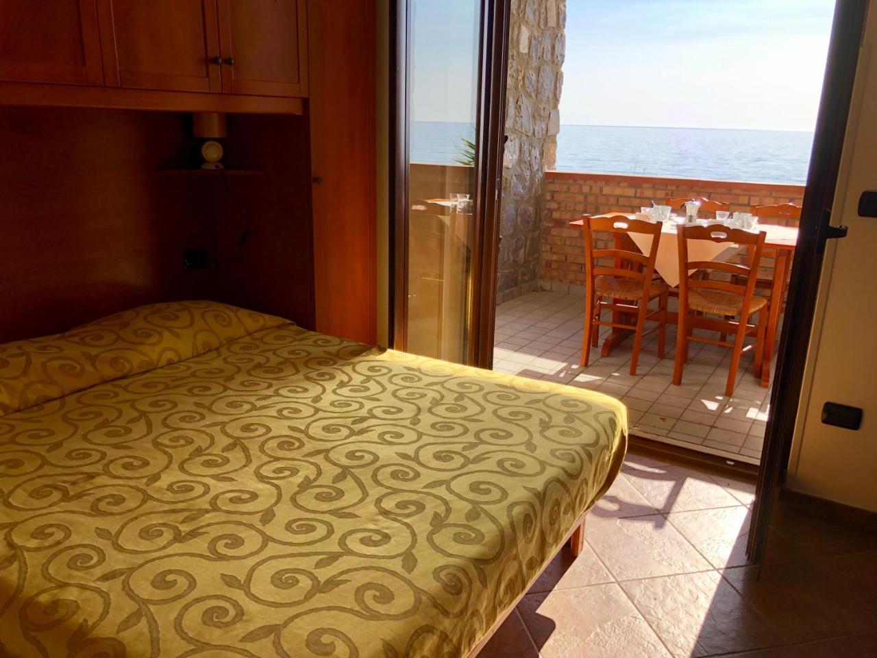 Residence Le Palme - Appartamenti Sul Mare - Spiaggia Tra Palinuro E Caprioli Pisciotta Buitenkant foto