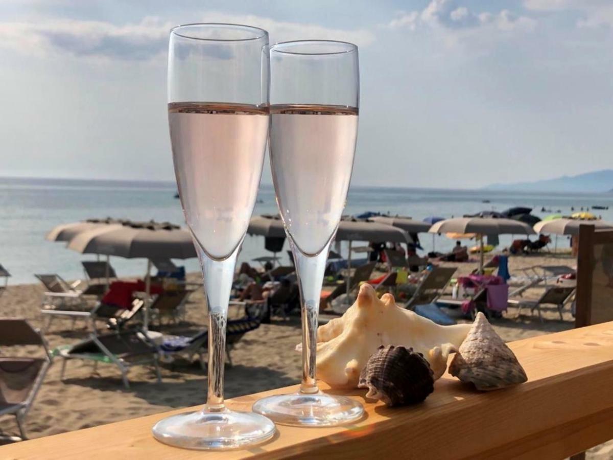 Residence Le Palme - Appartamenti Sul Mare - Spiaggia Tra Palinuro E Caprioli Pisciotta Buitenkant foto